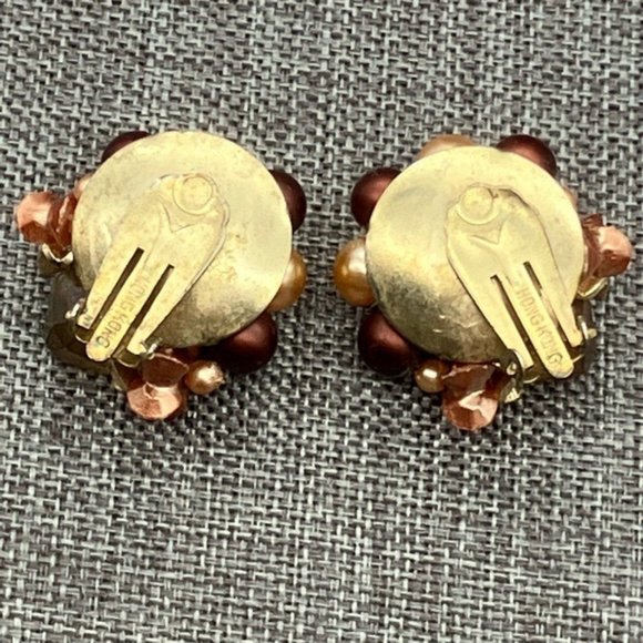 Clip On Earrings Pearl Cluster Gold Brown Hong Kong Faceted Round Classic Granny - Picture 2 of 4